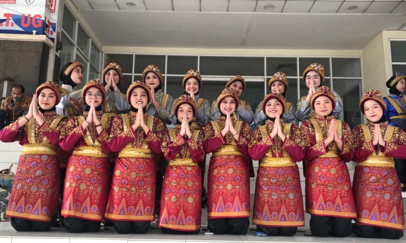 sma hang tuah 1 jakarta